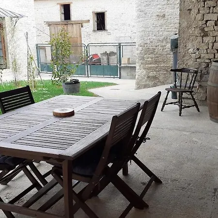 Holiday home Chez Nelly *