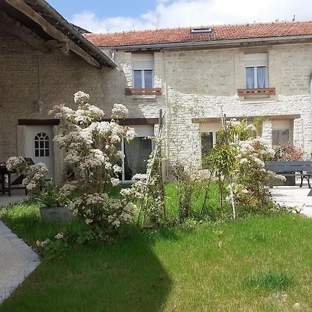 Chez Nelly * Voigny