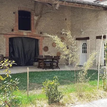 Holiday home Chez Nelly Voigny